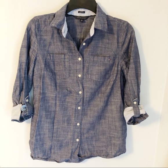 Tommy Hilfiger Tops - Tommy Hilfilger button down shirt size small